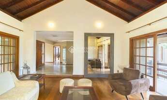 Imagem 5: Casa 4 dormitórios, no bairro Cavalhada