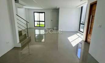 Imagem 2: Sobrado Novo à venda em condomínio fechado no Bom Retiro, Curitiba/PR