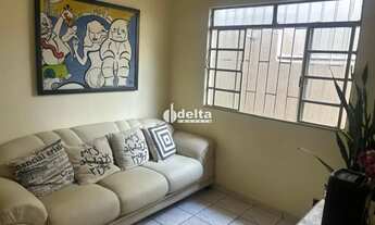 Imagem 2: Casa residencial com 4 quartos sendo 1 suíte disponível para venda no bairro Bom Jesus em