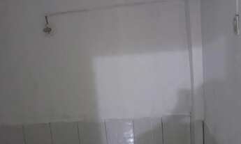 Imagem: Aluga se guarto e banheiro