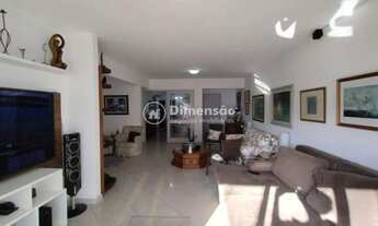 Imagem 2: Amplo e iluminado, apartamento localizado em um dos bairros mais charmosos de F