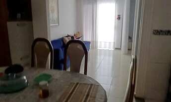 Imagem: Casa triplex no calçadão de Villas