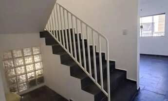 Imagem 4: Sobrado para aluguel 3 quartos 1 suíte 2 vagas Junqueira - Santo André - SP