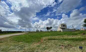 Imagem: Excelente lote de esquina no Condomínio