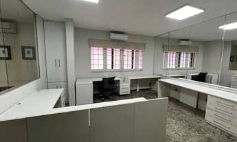 Imagem 7: Excelente Ponto Comercial para Locação em Belém-PA, Bairro Batista Campos 2 banheiros, 3 v