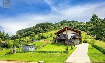 Imagem 2: CASA NOVA ALTO PADRÃO - 4 DORMITÓRIOS, SENDO 2 SUÍTES - RANCHO QUEIMADO