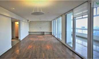 Imagem 2: Vendo apartamento três suítes, varanda gourmet e quatro vagas de garagem