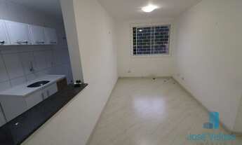 Imagem 3: Apartamento com 2 dormitórios à venda, 52 m² por R$ 260.000,00 - Alto da Glória - Curitiba