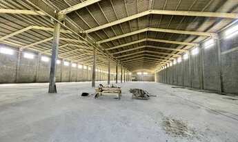 Imagem 2: Excelente oportunidade de investimento! Prédio comercial com 6.000 m²! - AMG92