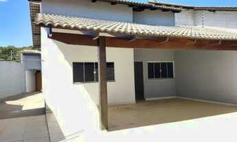 Imagem 2: Casa para venda possui 130 metros quadrados com 2 quartos em Vila Nova - Vila Velha - Espí