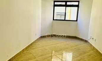 Imagem 5: Apartamento com 2 dormitórios para alugar, 90 m² por R$ 750/mês - Nova Benfica - Juiz de F