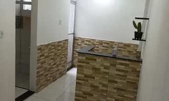 Imagem 4: Apartamento pequeno 1 Quarto sala com cozinha americana na Estrada do Monteiro