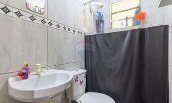 Imagem 7: Casa com 2 dormitórios e pátio de 385m²