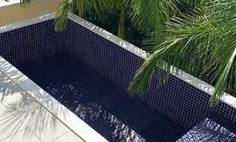 Imagem 4: Casa de condomínio para venda possui 550 metros quadrados com 4 quartos