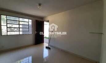 Imagem 2: Casa térrea com ótima localização na Mata do Jacinto