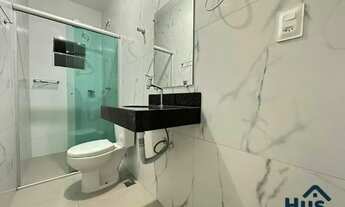 Imagem 7: Oportunidade! Casa para Locação com 2 Quartos, Suíte, Varanda e 1 Vaga Espaçosa no Bairro