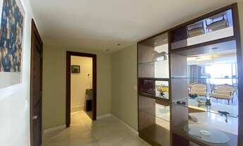 Imagem 2: Localização privilegiada, 100 m² da praia. Conforto e segurança