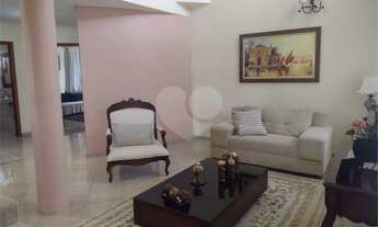 Imagem 3: Casa de 300 m² disponível para venda e locação no condomínio Taubaté Village em Taubaté