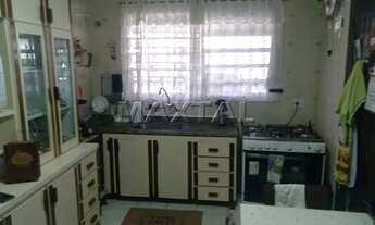 Imagem 2: Casa na Vila Aurora, 3 dormitórios, 1 suíte, duas vagas, e salão de festas. Vende-se