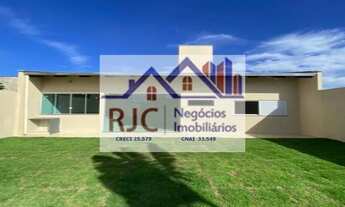 Imagem 3: Casa para Venda em Uberlândia, Jardim Patrícia, 1 dormitório, 1 suíte, 1 banheiro, 5 vagas