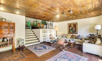 Imagem 3: Sobrado de 390m² com 4 dormr/2 Suítes, 4 banheiros, 2 salas, 3 vagas no Real Parque