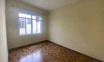 Imagem 7: Três quartos, suíte reformado no centro