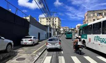 Imagem 2: Ponto Comercial Galpão no Centro da Cidade Loja com Estrutura Montada Gôndolas