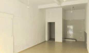 Imagem 2: Ponto comercial/Loja/Box para aluguel possui 40 metros quadrados em Centro - Curitiba - PR