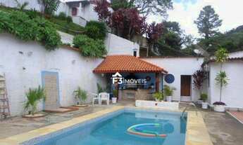 Imagem: Casa com 7 dormitórios à venda, 400 m²