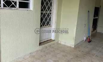 Imagem 6: Casa Térrea Avelino Alves Palma casa com 3 dormitorios, otima localização possui uma edic