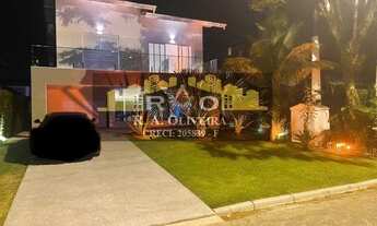 Imagem 3: Alto Padrão para Venda em Bertioga, Centro, 3 dormitórios, 3 suítes, 4 banheiros, 3 vagas