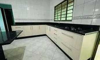 Imagem: ML Casa para venda com 3 quartos em Bugio