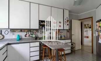 Imagem 6: Apartamento no Condomínio Edifício Alto de Pinheiros com 189m e 4 quartos na Vila Madalena