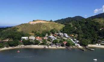 Imagem 3: Casa de condomínio para venda tem 200 metros quadrados com 5 quartos