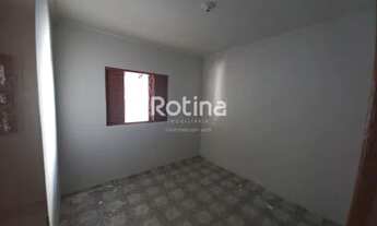 Imagem 6: Casa para alugar, 3 quartos, 2 vagas, São Jorge - Uberlândia/MG - R$ 1.600,00