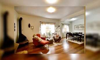 Imagem 2: Sobrado com 5 quartos (3 suítes), ótimo estado, piscina, churrasqueira e Fitness, 3 vagas