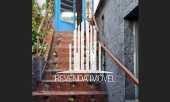 Imagem 4: Casa Térrea na Vila Guarani com 270 m² 3 dormitórios 1 sala 2 banheiros 1 vaga