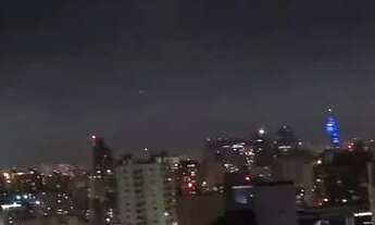 Imagem 3: Apartamento para venda tem 66 metros quadrados com 3 quartos em Aclimação - São Paulo - Sã