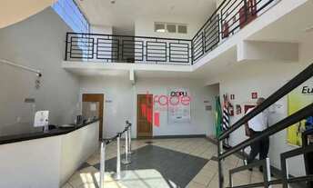 Imagem: Ponto Comercial Amplo para Venda ou Locação