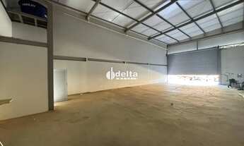 Imagem 3: Galpão disponível para locação no bairro Santa Mônica em Uberlândia - MG