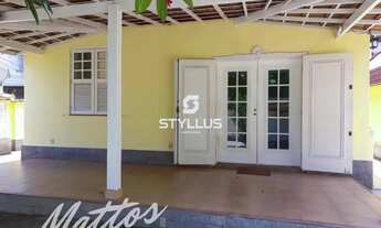 Imagem 6: Casarão linear com 5 quartos, quintal amplo e localização privilegiada M87S