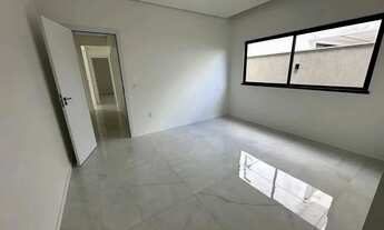 Imagem 7: Casa Plana No Terras 1, 175M² 03 Suítes, Piscina Com Cascata E Prainha! Cód. 1JGC5DG