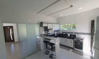 Imagem 2: Casa com 3 Quartos (1 Suíte com Closet), 270 m² por R$ 948.000 - Alphaville 1 - Maricá/RJ