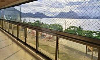 Imagem 2: Apartamento com 4 quartos à venda em Charitas - RJ