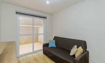 Imagem 3: Apartamento com 1 dormitório para alugar, 46 m² por R$ 2.300+taxas/mês -aceita pet- Centro