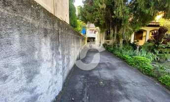 Imagem 2: Casa com 4 dormitórios à venda, 132 m² por R$ 700.000,00 - Santa Rosa - Niterói/RJ