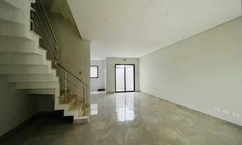 Imagem 5: Sobrado Triplex de Alto Padrão, 4 quartos sendo 3 suítes com 3 vagas no Boqueirão - Curiti