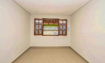 Imagem 5: Casa Térrea para Aluguel na QE 03, Guará 1 com 3 Quartos e Amplo Quintal. Agende sua visit