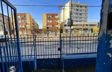 Imagem 2: Casa para Venda - 205.27m², 2 dormitórios, 6 vagas - Partenon