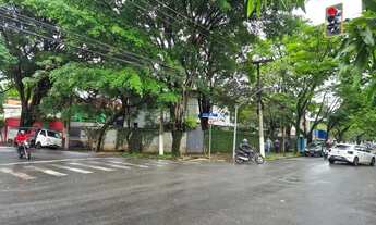 Imagem 2: Terreno à Venda em Pinheiros, São Paulo-SP: 606m² de Puro Potencial. Venha conferir !